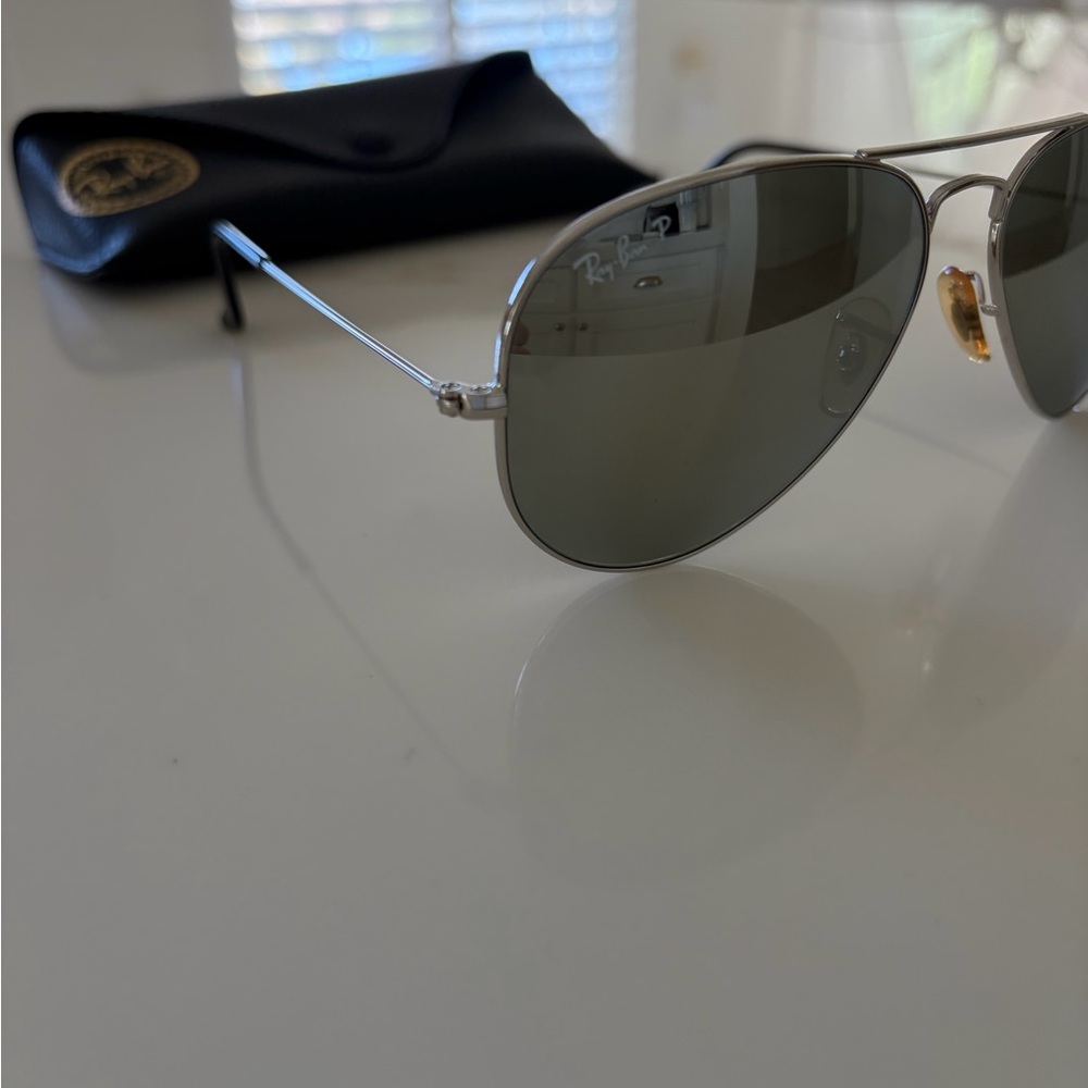 Ray Ban P- Classic Aviator Sunglasses-Polished silver frame/Polarized lenses - Picture 2 of 5